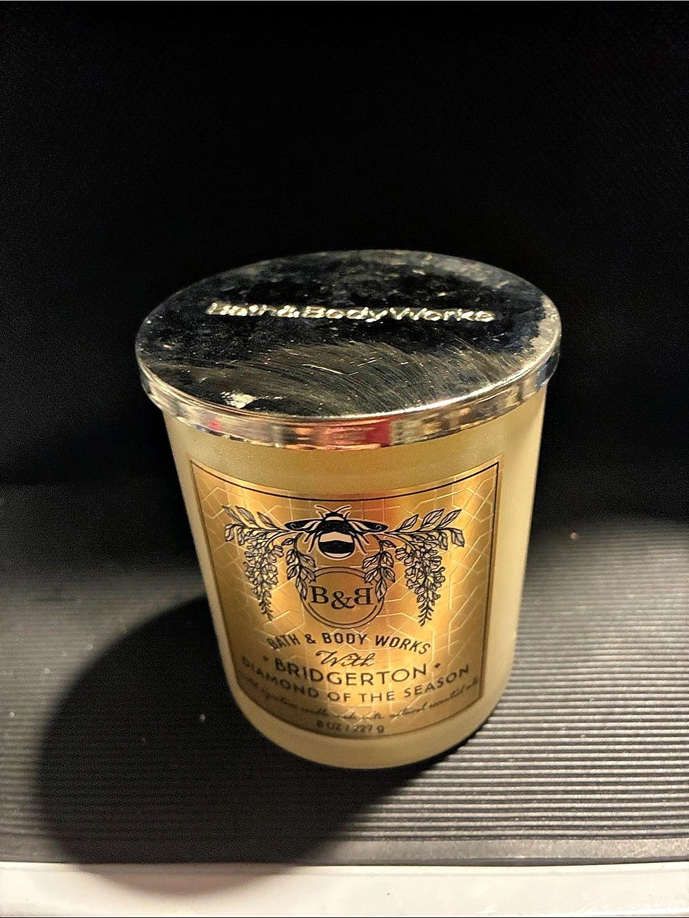Bath & Body Works Bridgegerton Diamond of the Season 1 wick Candle Gold Cream